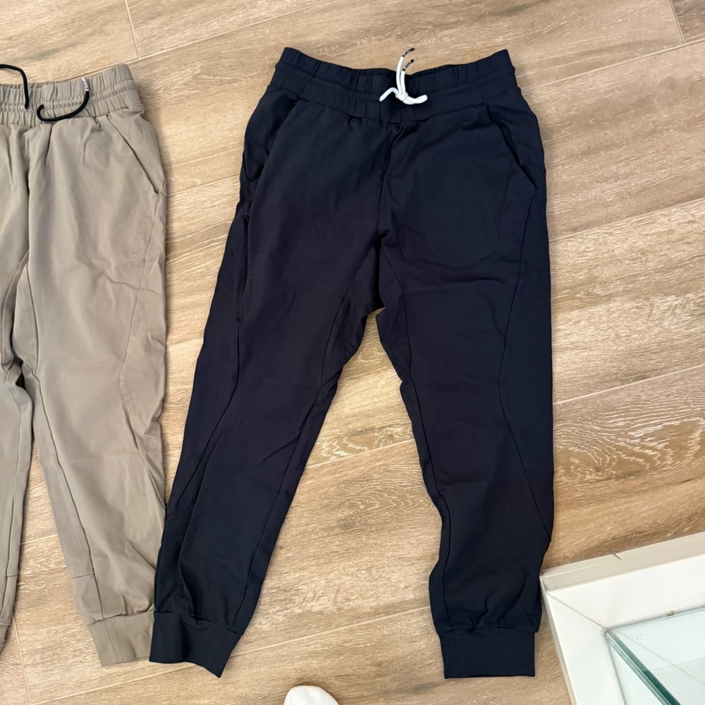 BYLT Set of Four Jogger Pants in Various Colors $400 originally - Picture 6 of 16
